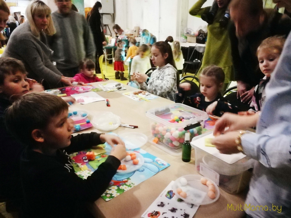 Отзыв о Новогоднем фестивале счастливого детства «MOLOKO». Вид изнутри.