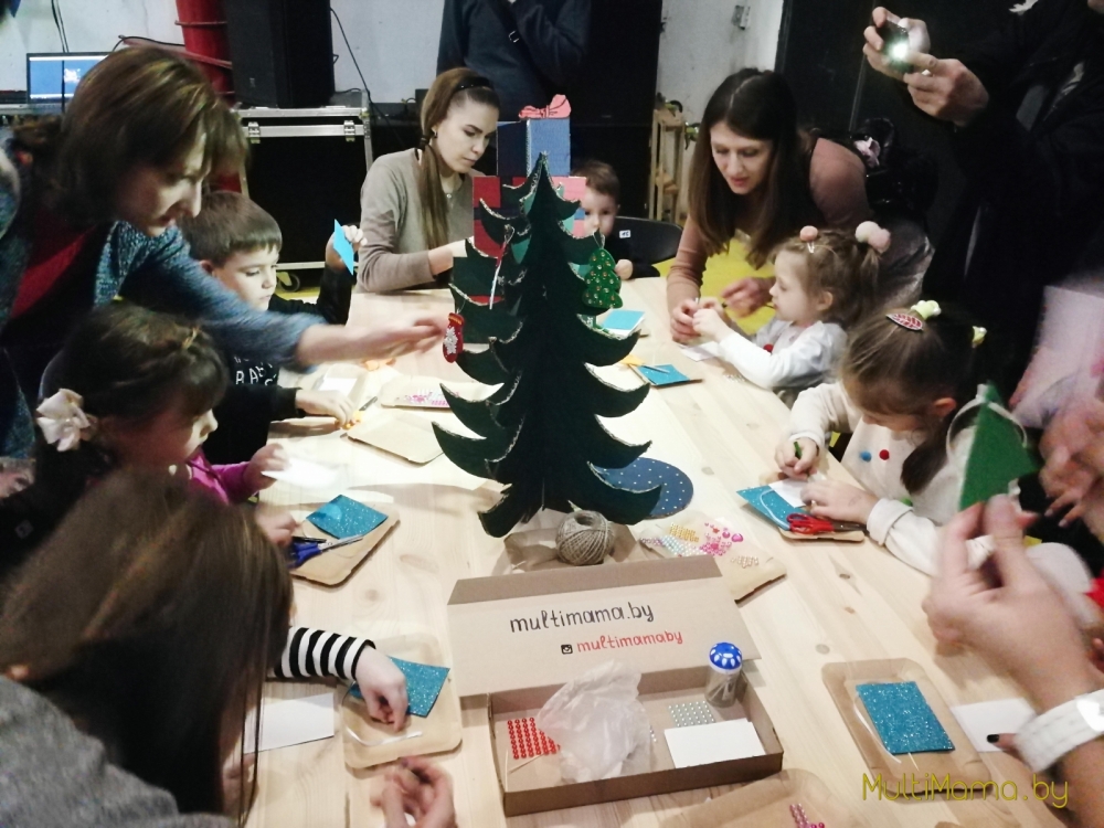 Отзыв о Новогоднем фестивале счастливого детства «MOLOKO». Вид изнутри.