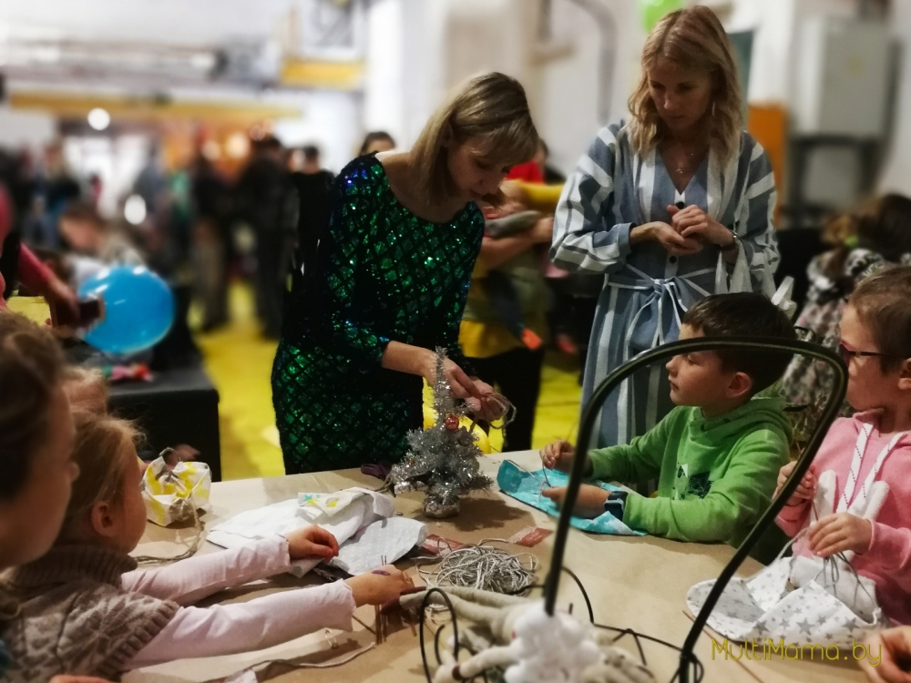 Отзыв о Новогоднем фестивале счастливого детства «MOLOKO». Вид изнутри.