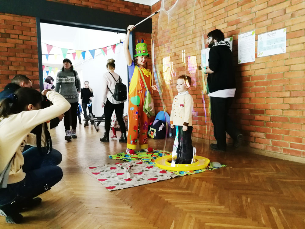 Зона Творческой студии «Шаровита» (@sharovita.by) на Family-fest «MOLOKO. Экошкола»