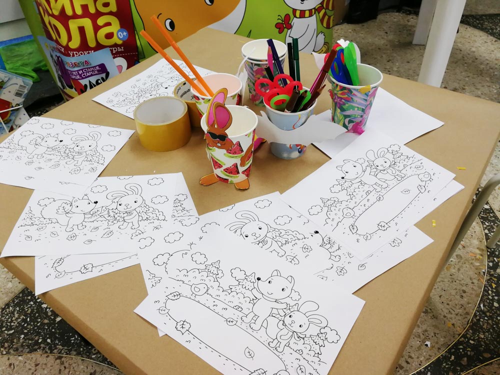 Зона КНИГИ. Детский уголок. Тематический семейный фестиваль «БУ!КИДС»