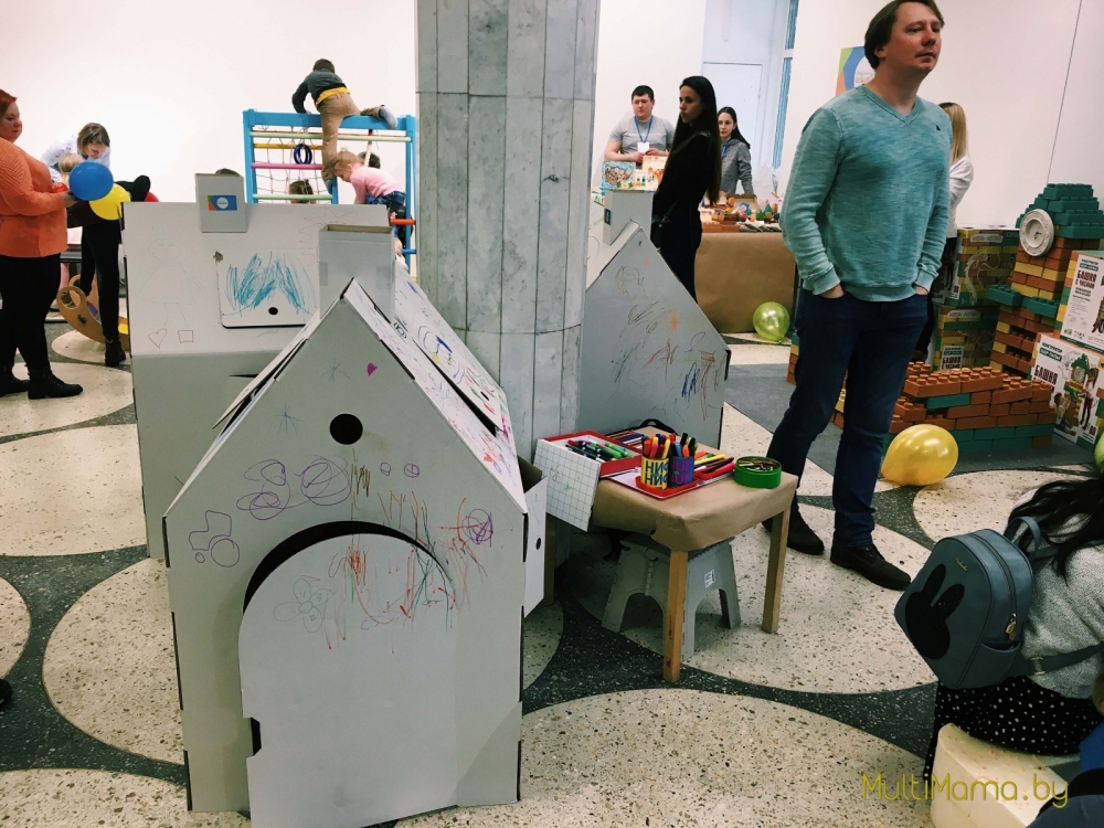 Отзыв о Семейном фестивале «БУКИДС. Профессии». Вид изнутри.